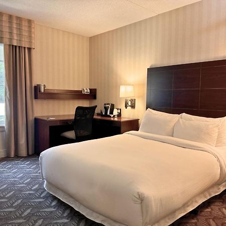 Ivey Spencer Leadership Centre Hotel London Bagian luar foto