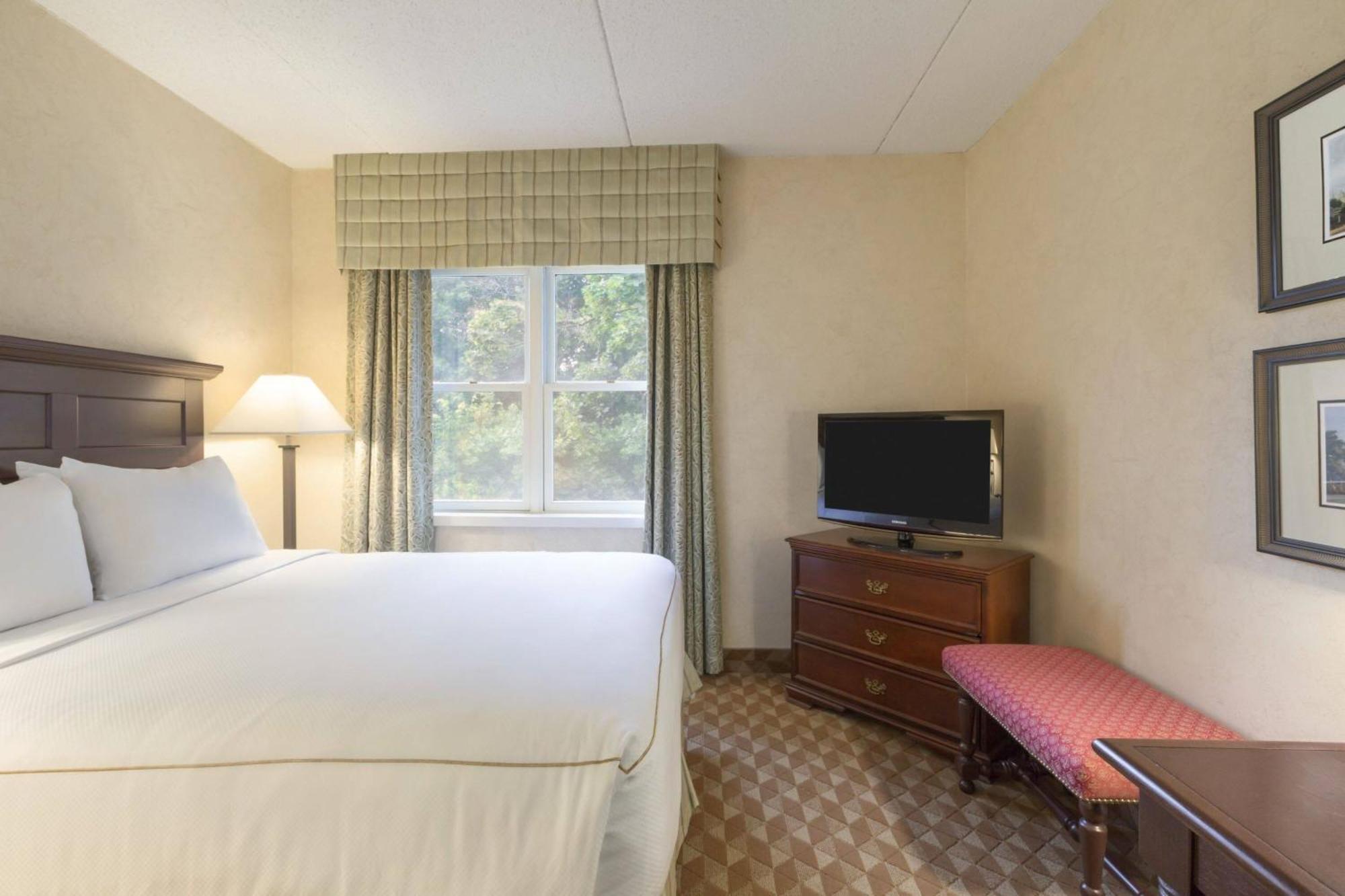 Ivey Spencer Leadership Centre Hotel London Bagian luar foto